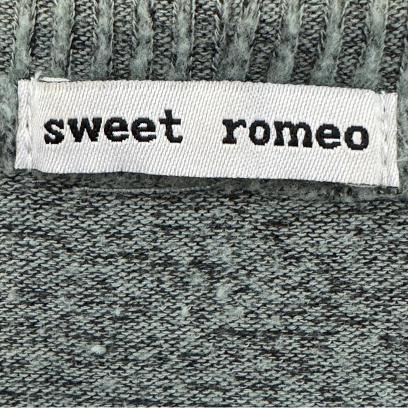 Sweet Romeo Gray Dolman Sleeve Pullover Sweater XS - Picture 4 of 6